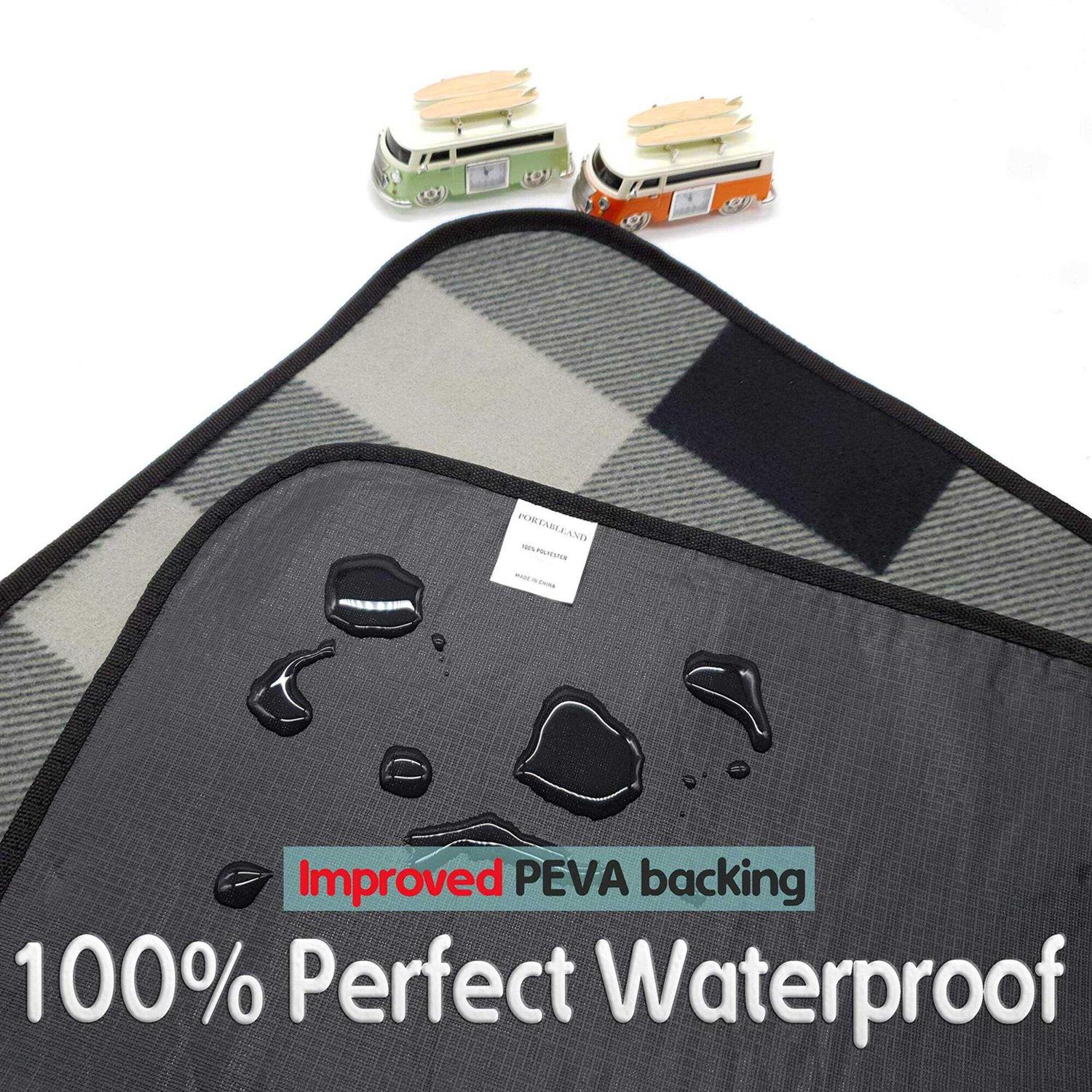 PortableAnd Picnic Blankets 3 Layer Soft Fleece Blanket for Beach,Camping on Grass - Image 4