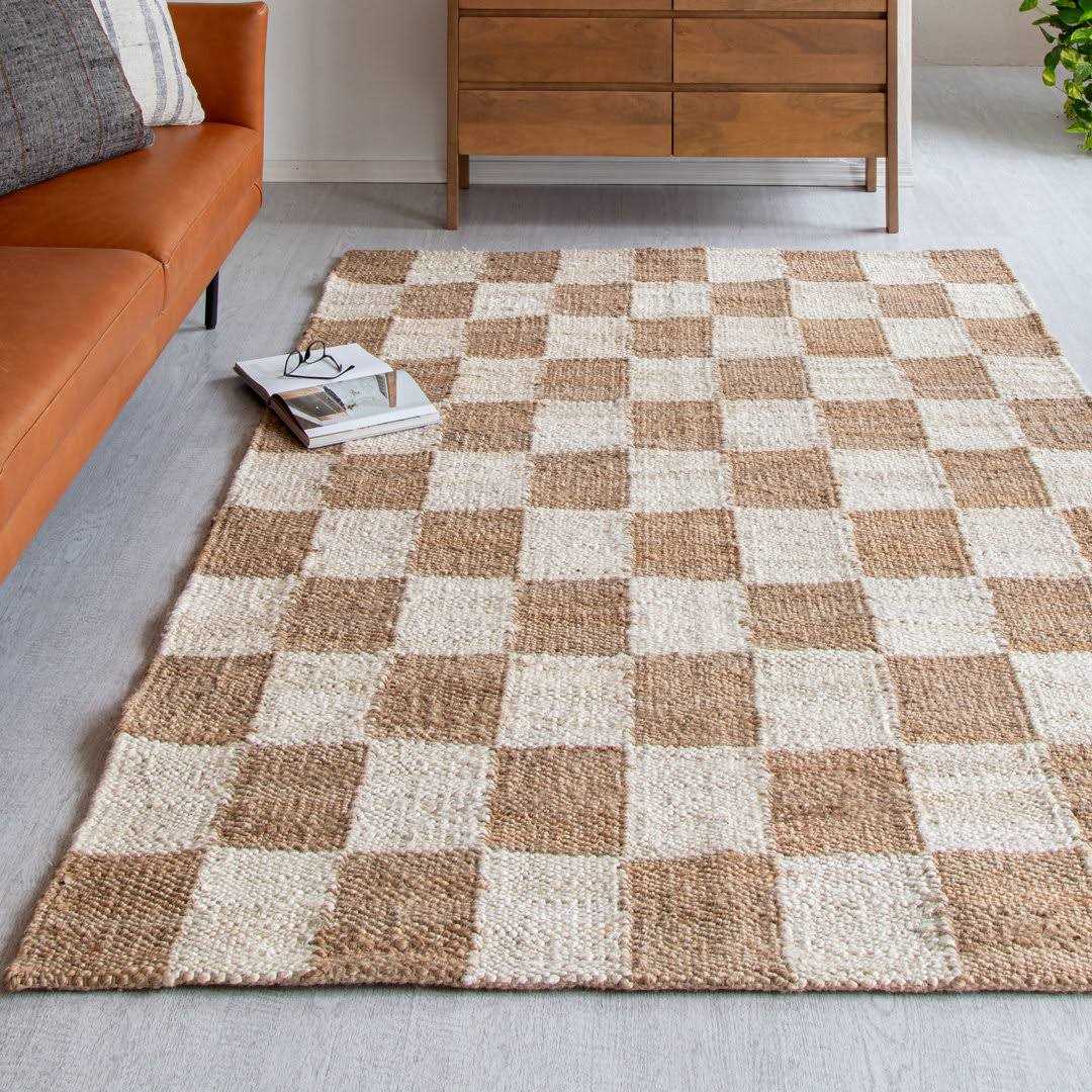 Silke Checkerboard Natural and Ivory Rug Rug - Image 4