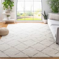 Angelka Geometric Ivory/Beige Area Rug Wrought Studio Rug