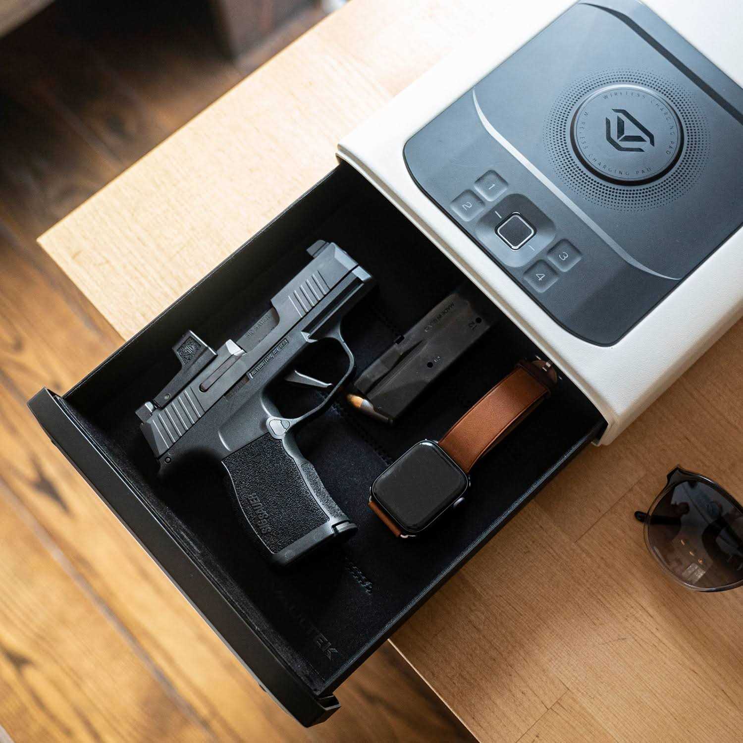 Vaultek DS2i Smart Station Safe - Image 5