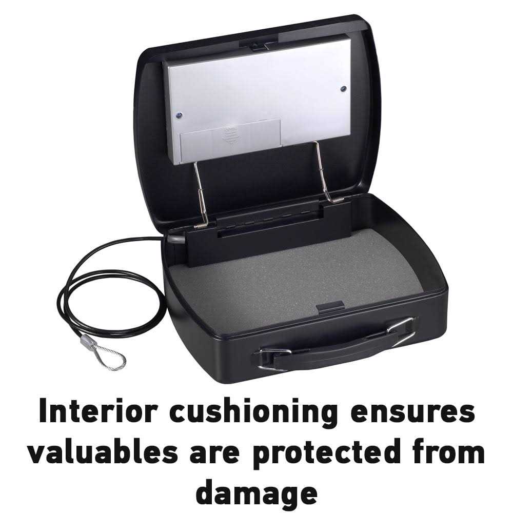 Sentry P008E Portable Security Safe - Image 5