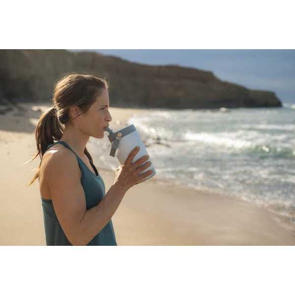 Stanley IceFlow Flip Straw Jug - Image 3