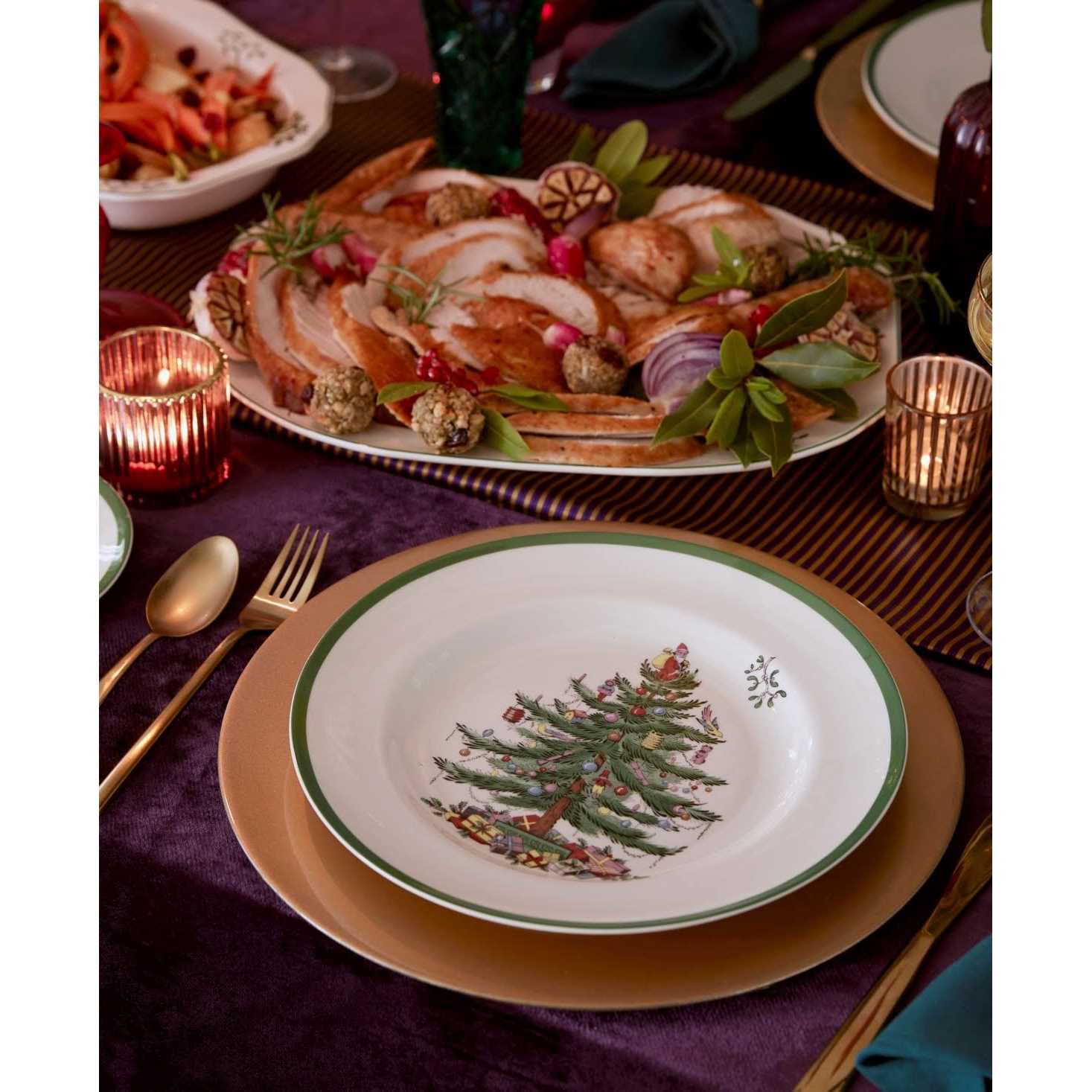 Spode Christmas Tree 12-Piece Dinnerware Set - Image 4