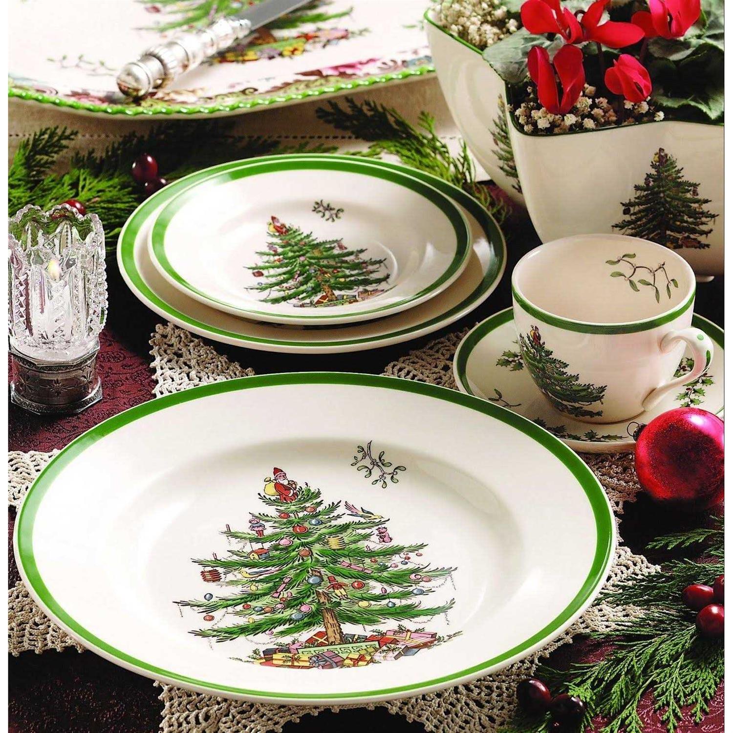 Spode Christmas Tree 12-Piece Dinnerware Set - Image 2