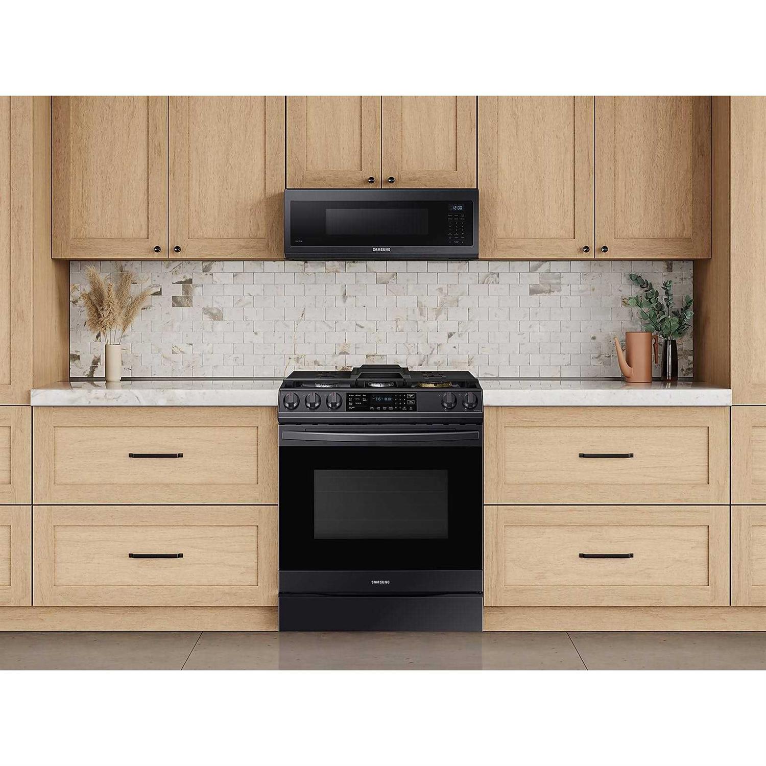 Samsung 1.1 cu. ft. Black Stainless Smart SLIM Over-the-Range Microwave - Image 3