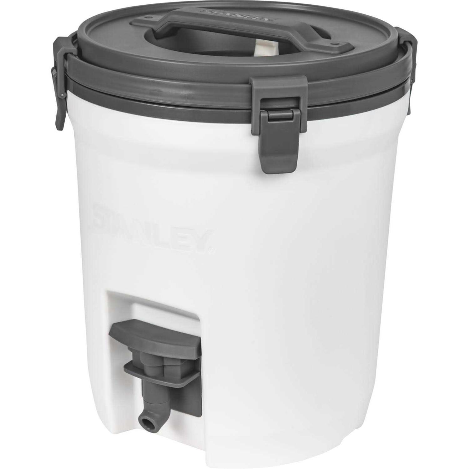 Stanley Adventure Fast Flow Water Jug - Image 2