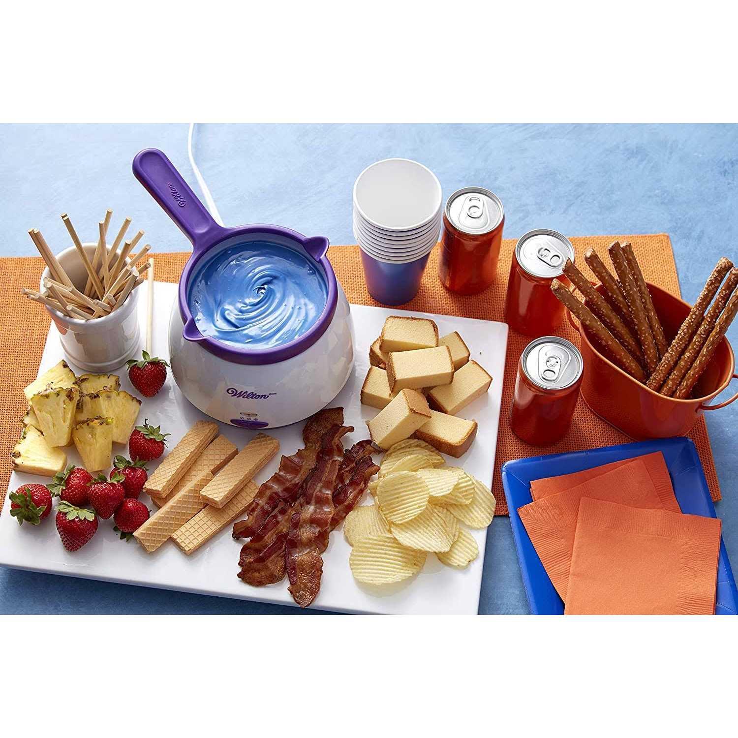 Wilton Candy Melts Melting Pot - Image 3