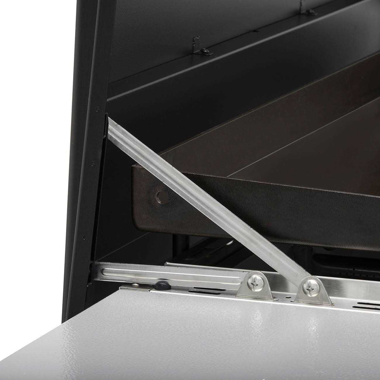 Weber Gas Griddle - Image 3