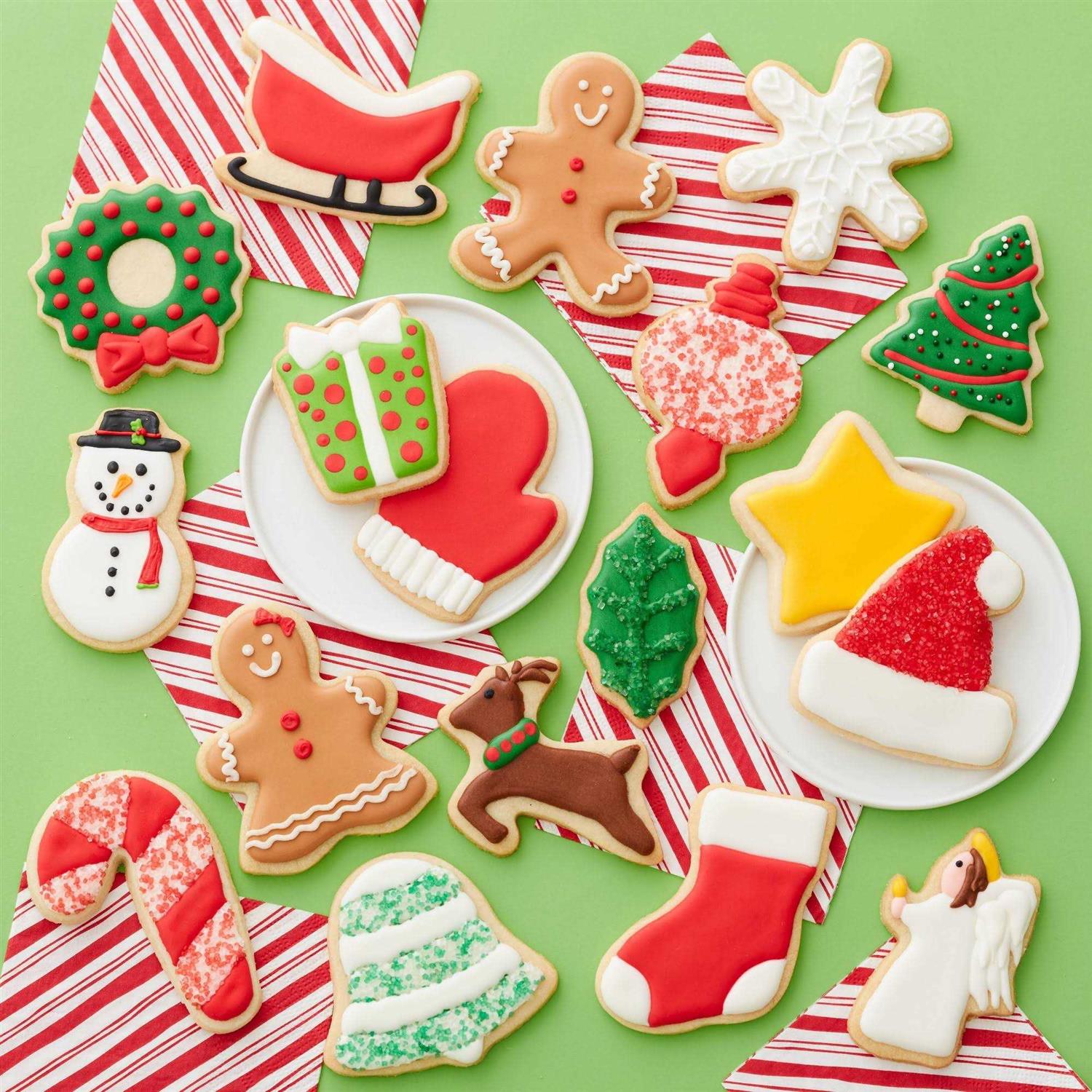 Wilton Holiday Shapes Metal Christmas Cookie Cutter Set - Image 3