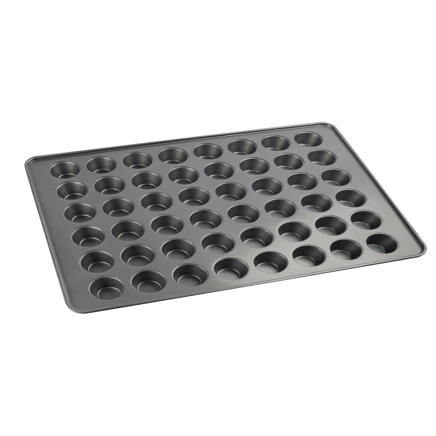 Wilton 48 Cavity Muffin Pan - Image 3