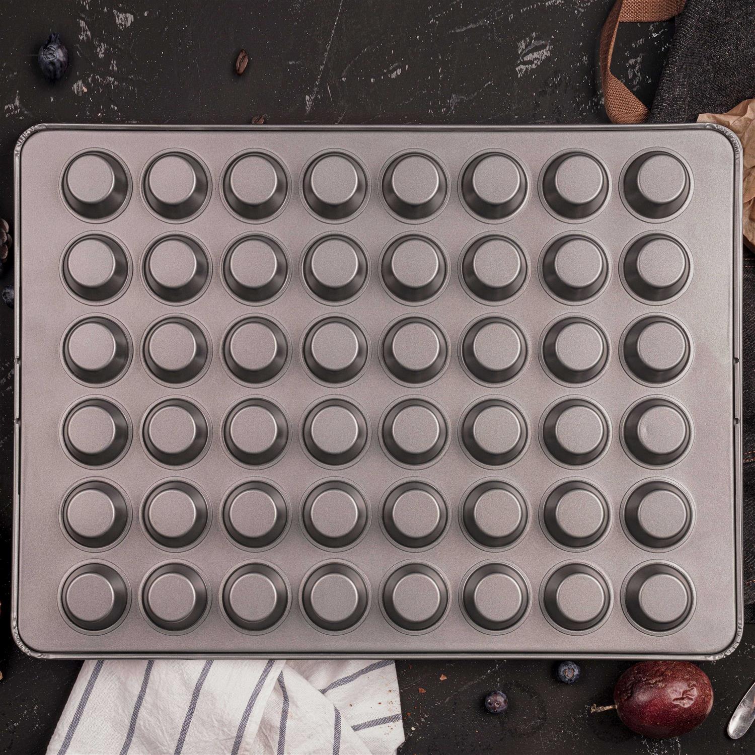 Wilton 48 Cavity Muffin Pan - Image 5