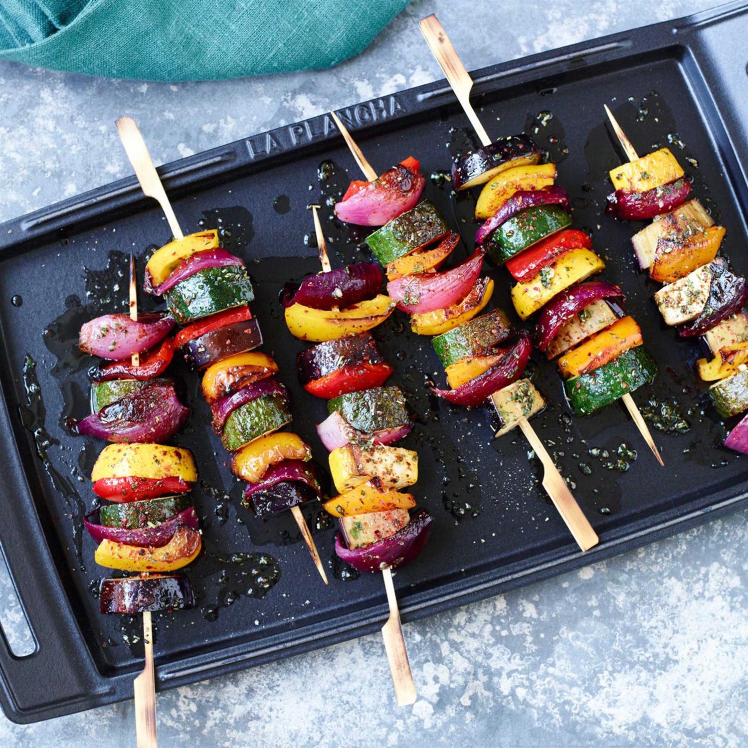 Staub Cast Iron Double Burner Griddle - Image 3