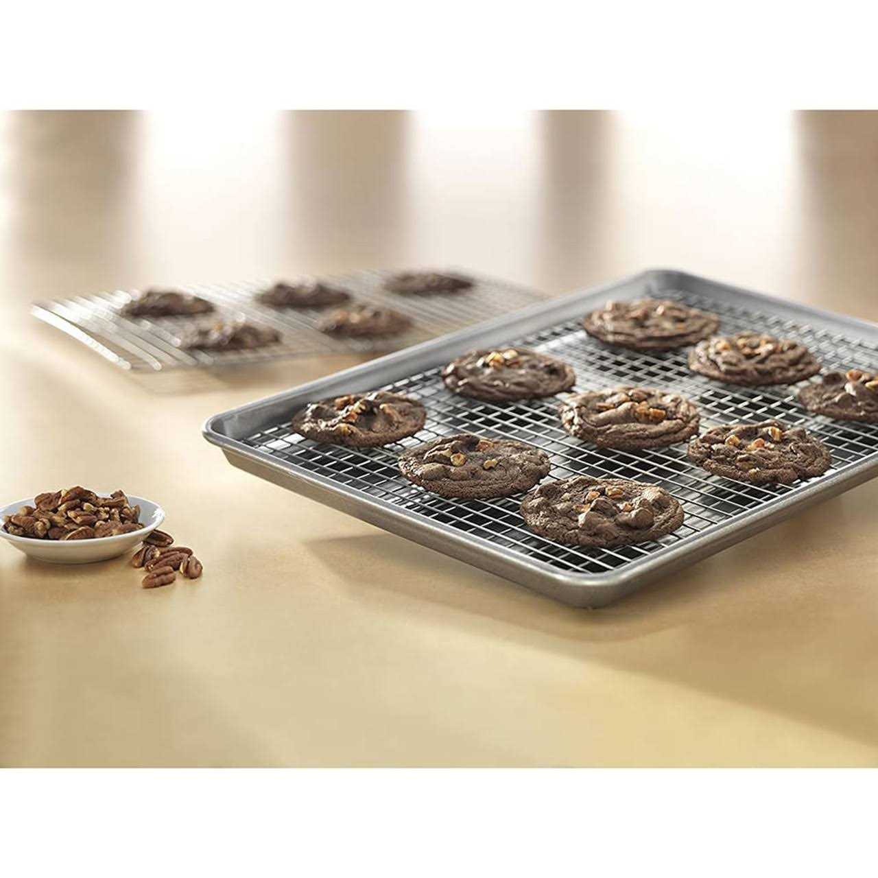 USA Pan Half Sheet Baking Rack Set - Image 2