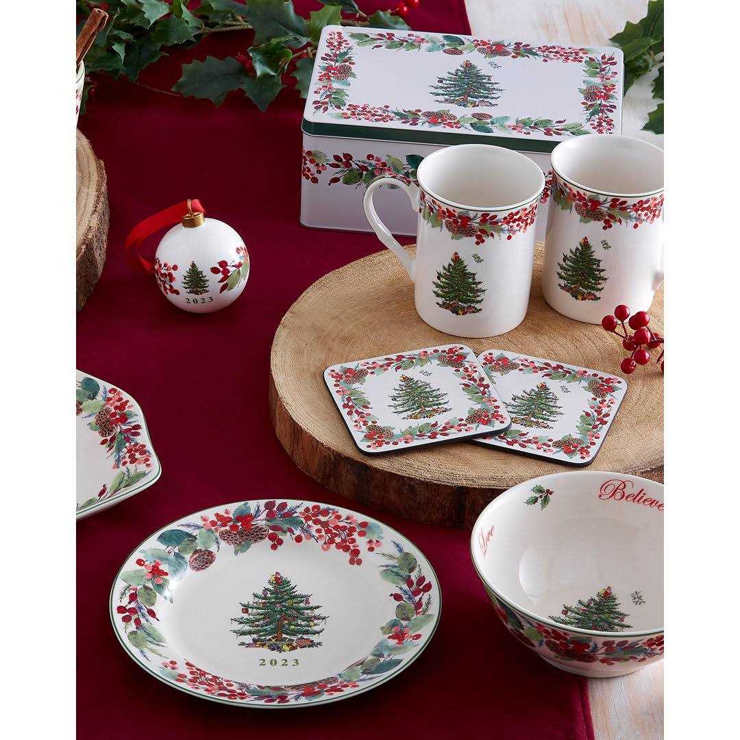 Spode Christmas Tree 2023 Annual Collector Plate - Image 4