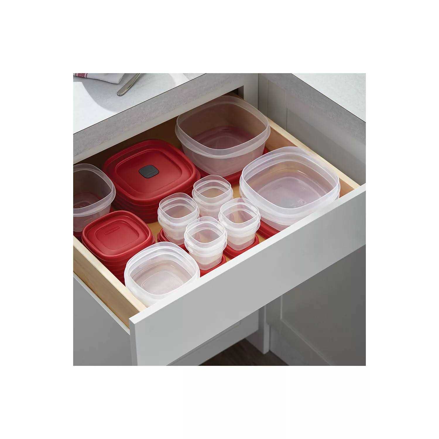 Rubbermaid 50 Piece Easy Find Lids Food Storage Set - Image 3