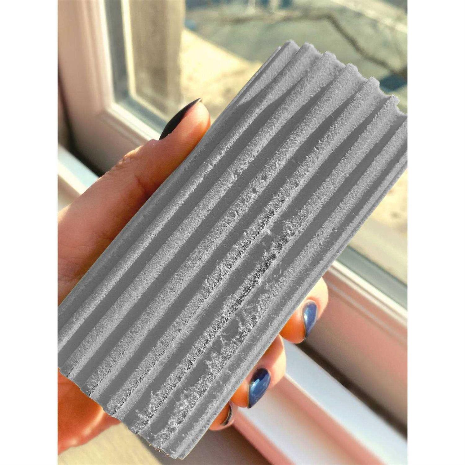 Scrub Daddy Damp Duster Sponge - Image 4