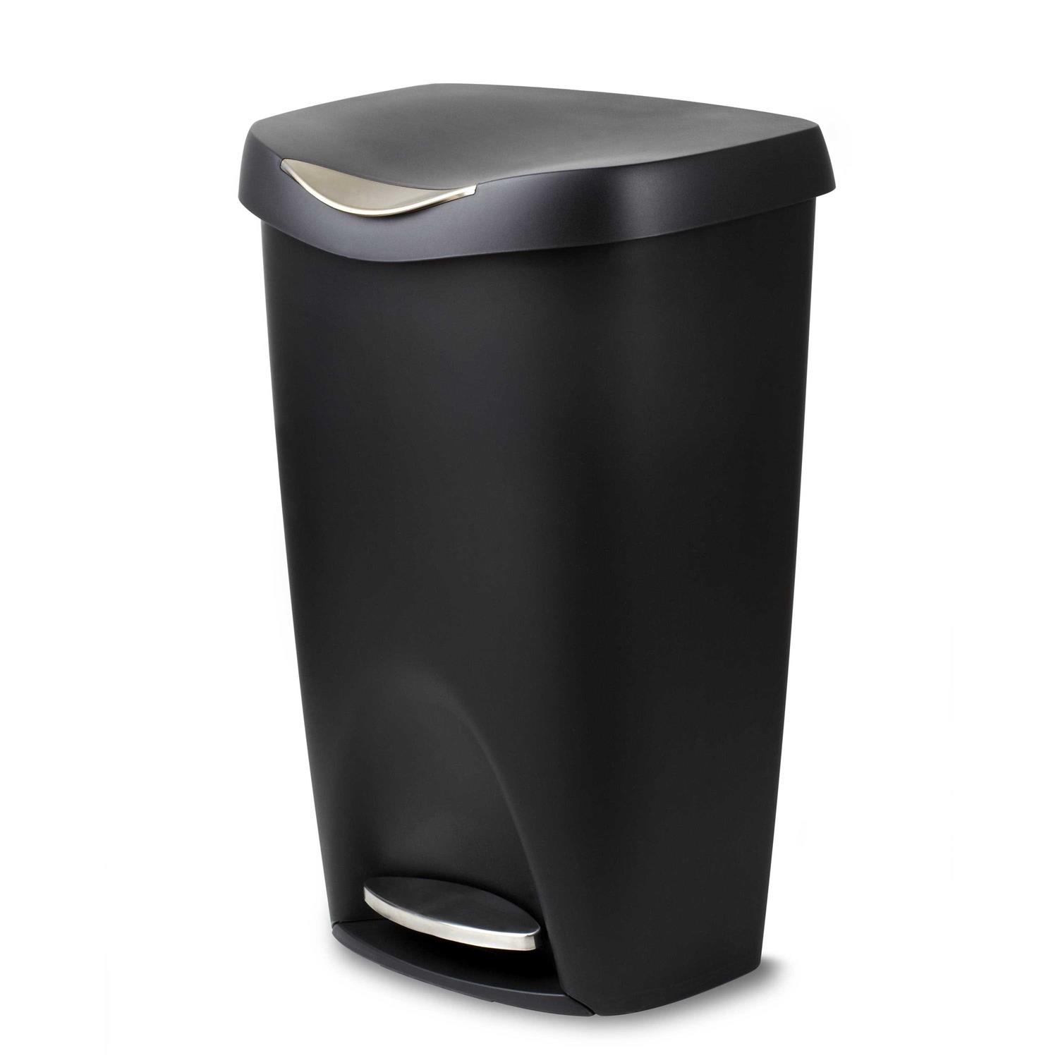 Rubbermaid Deskside Plastic Wastebasket - Image 2