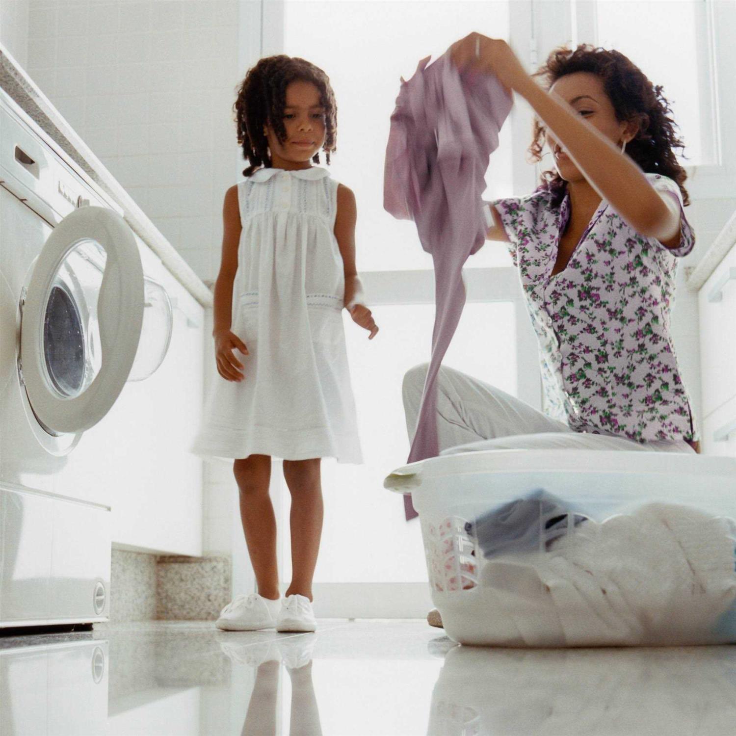 Tide Zero Soft Liquid Laundry Detergent - Image 2