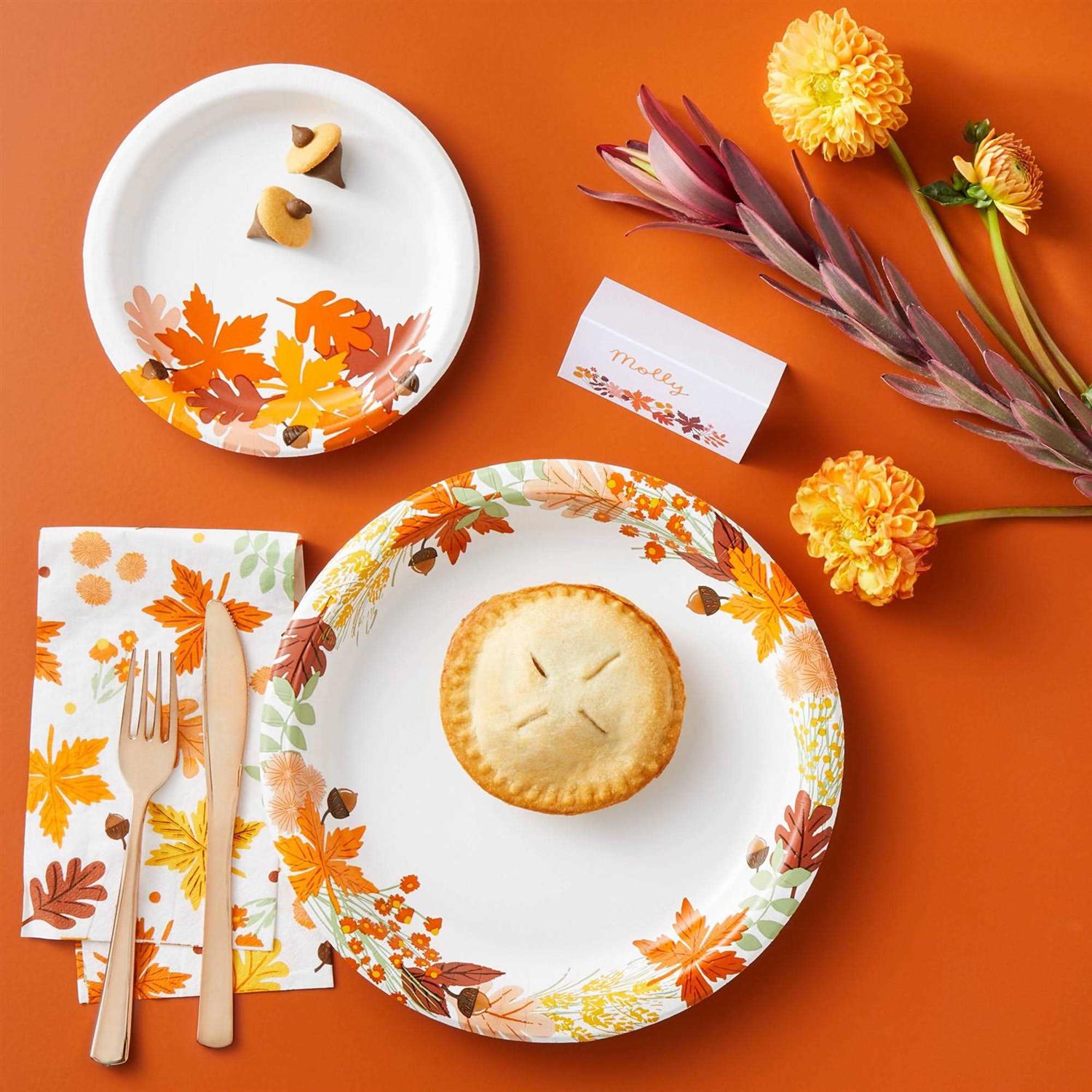 Spritz 20ct Thanksgiving Leaves Pattern Guest Towel - Image 2