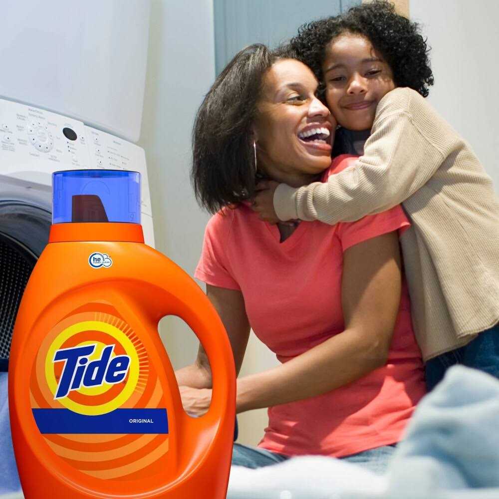 Tide HE Liquid Laundry Detergent - Image 3