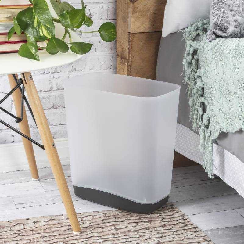 Sterilite Slim Wastebasket 3.3 gal - Image 4
