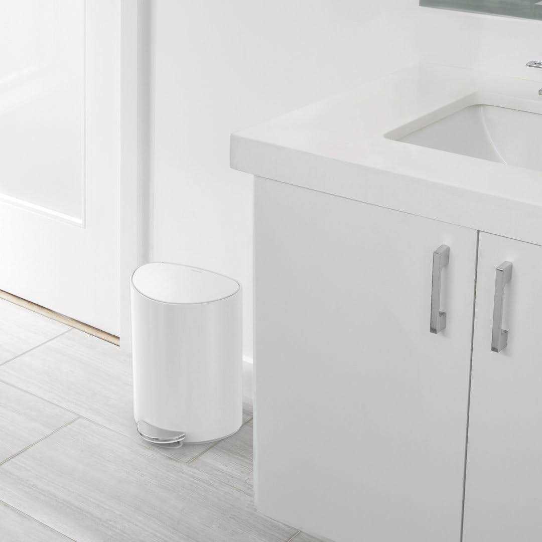 simplehuman 6L semi-round step can - Image 3