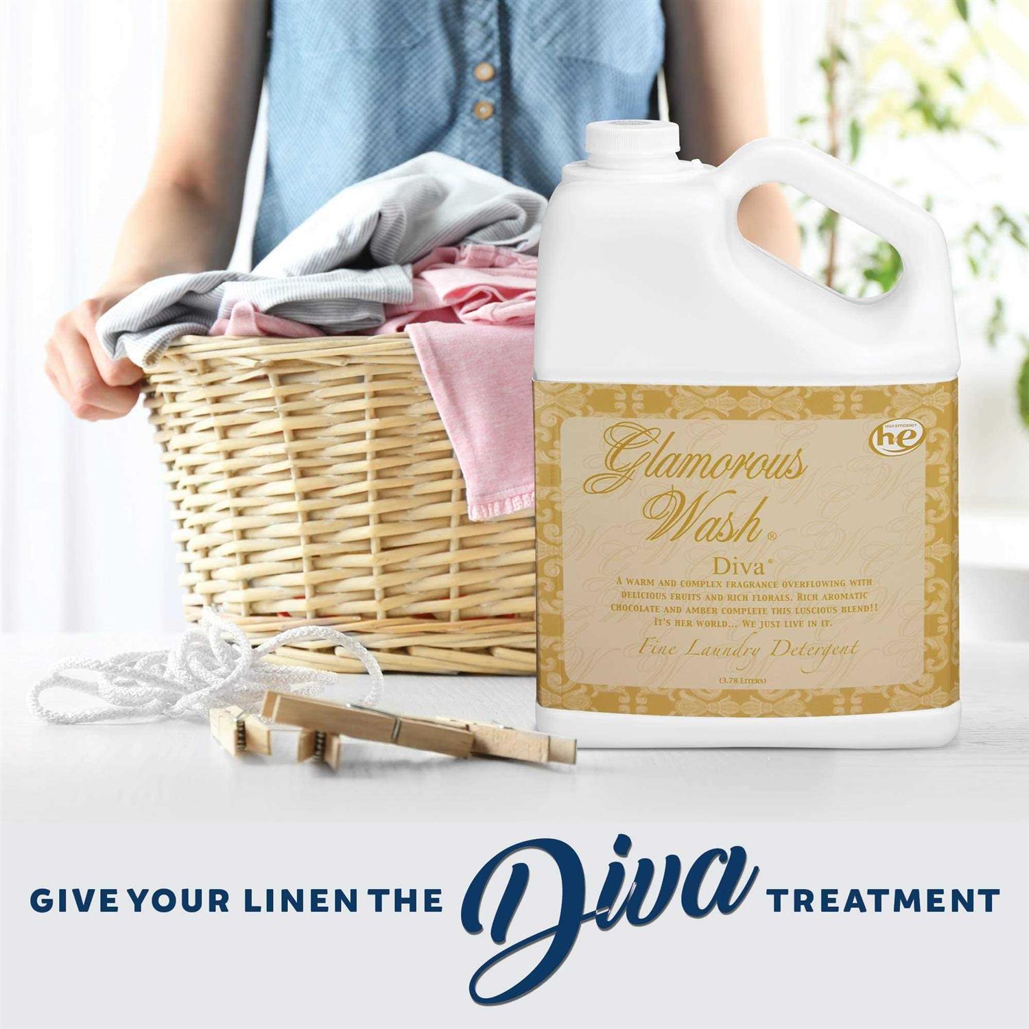 Tyler Diva Glamorous Wash Laundry Detergent 1 Gallon With Olivi Stain Remover Pen - Image 3