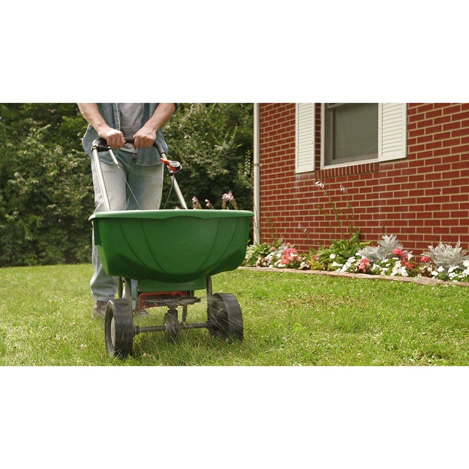 Tomcat Mole & Gopher Repellent - Image 5