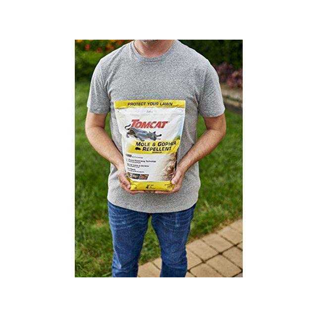 Tomcat Mole & Gopher Repellent - Image 2