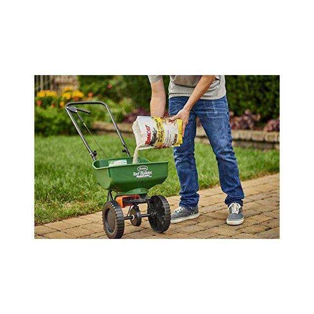 Tomcat Mole & Gopher Repellent - Image 5