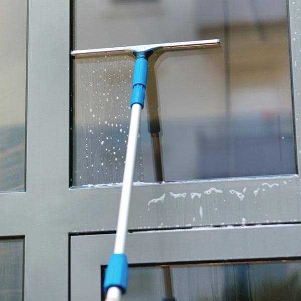 Unger Professional Squeegee - Image 5