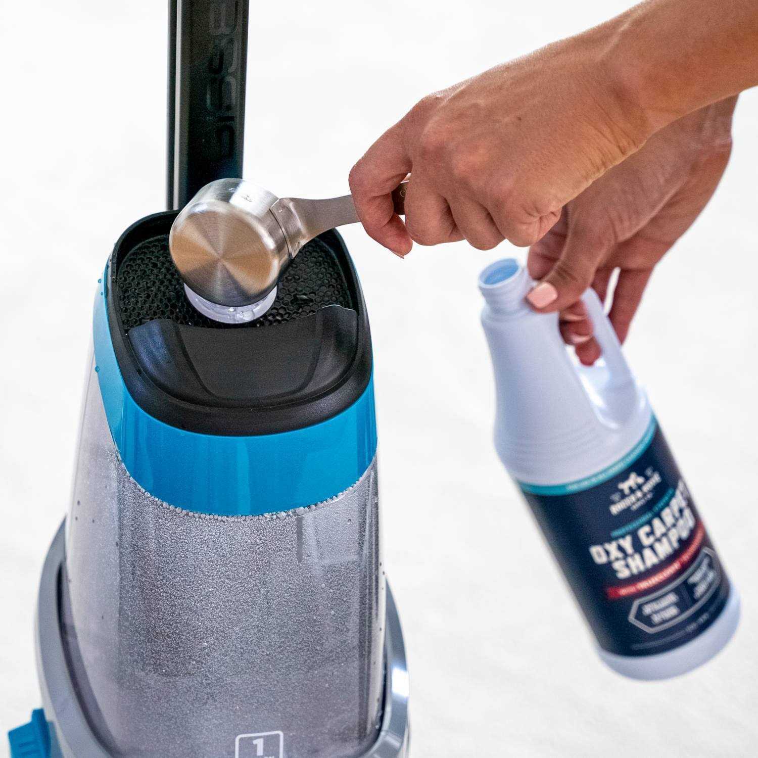 Rocco & Roxie Oxy Carpet Shampoo with Encapsulation Technology - Image 5