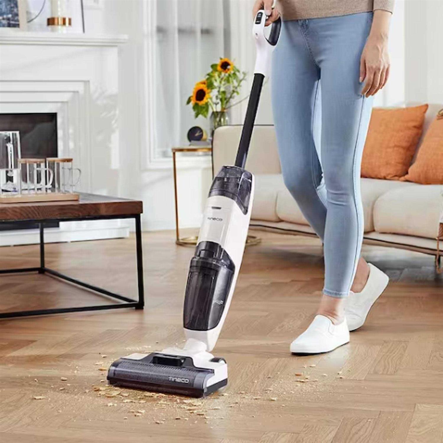 Tineco iFloor 2 Plus 22 Volt Cordless Wet/Dry Stick Vacuum - Image 4