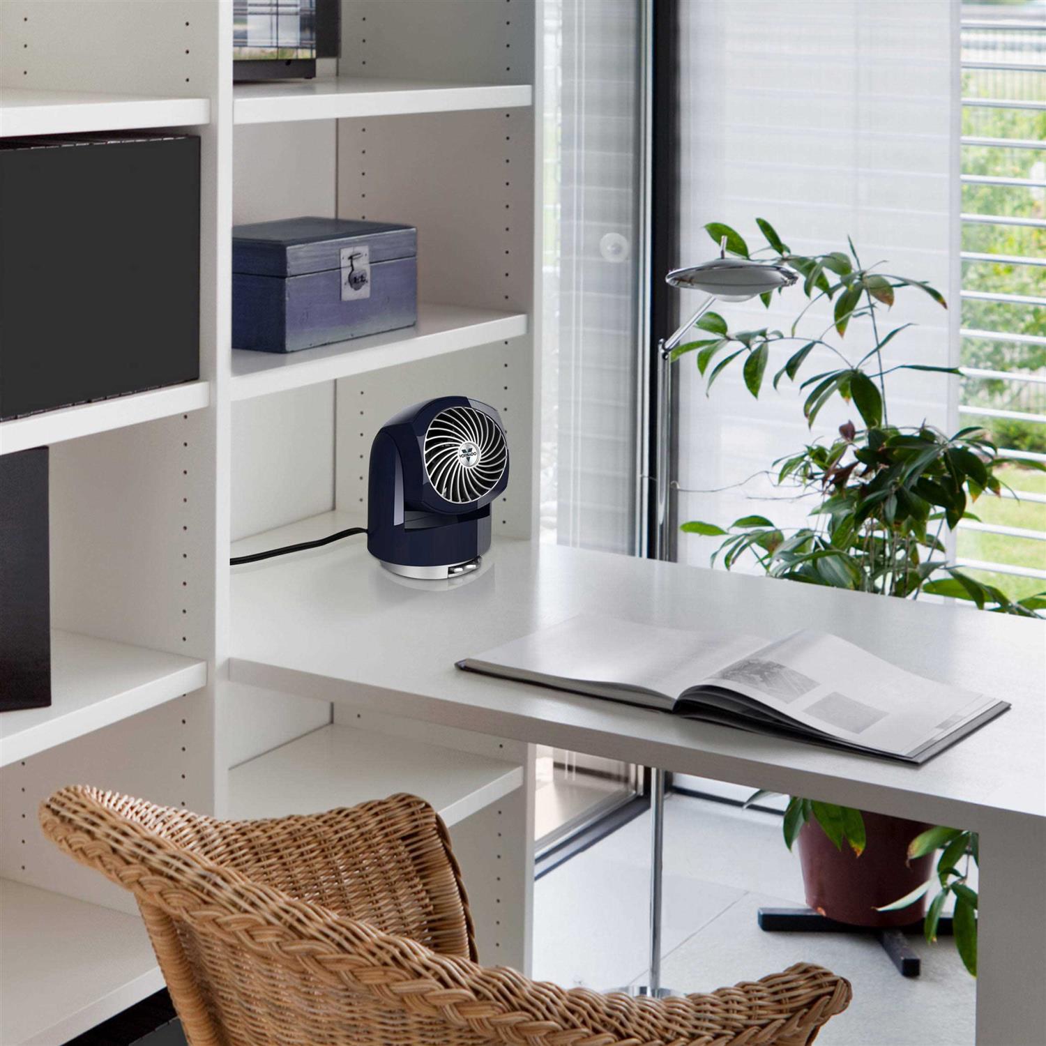 Vornado Flippi V6 Personal Air Circulator Fan - Image 2