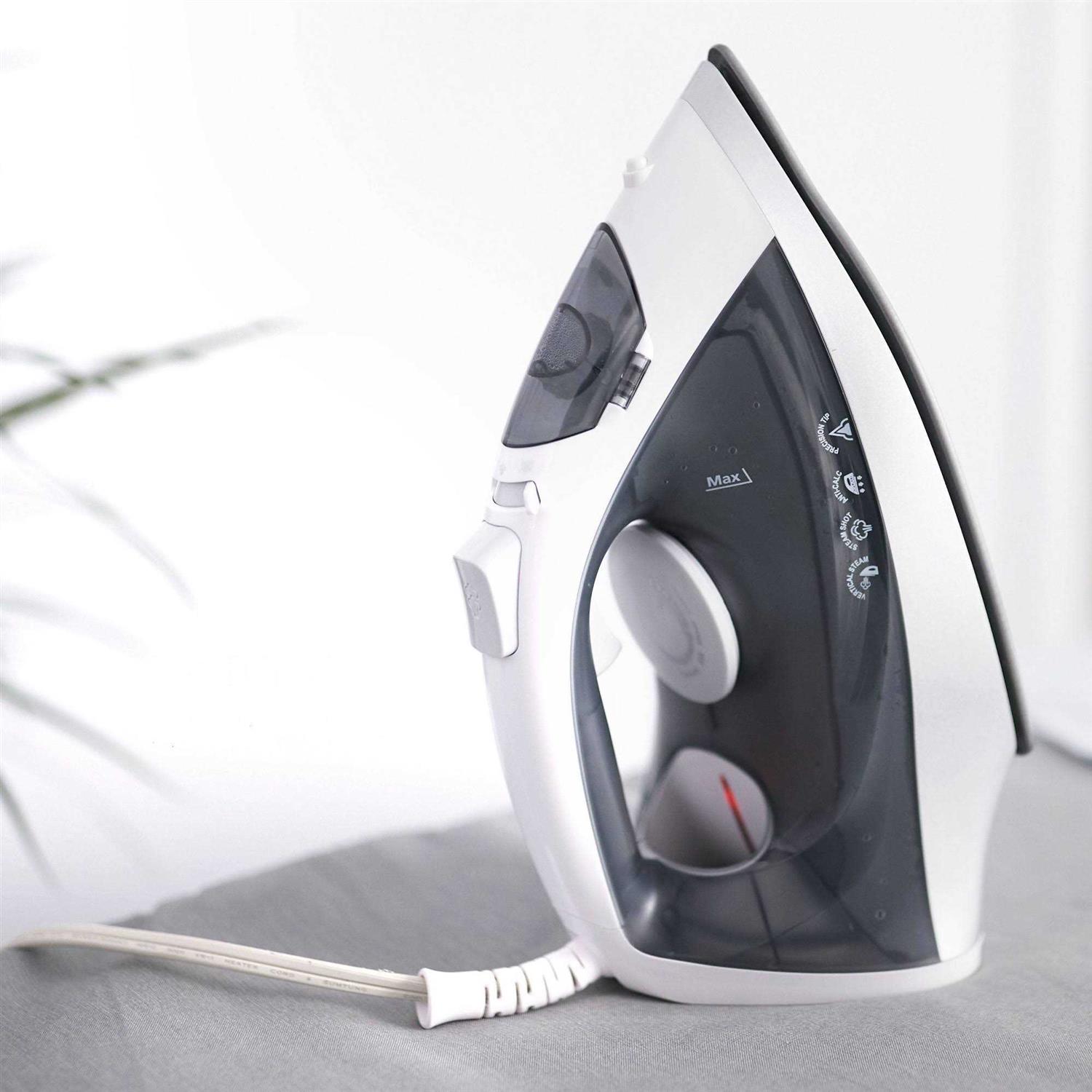 Sunbeam 1200W Classic Iron with Precision Tip and Anti-Calc Technology - Image 2