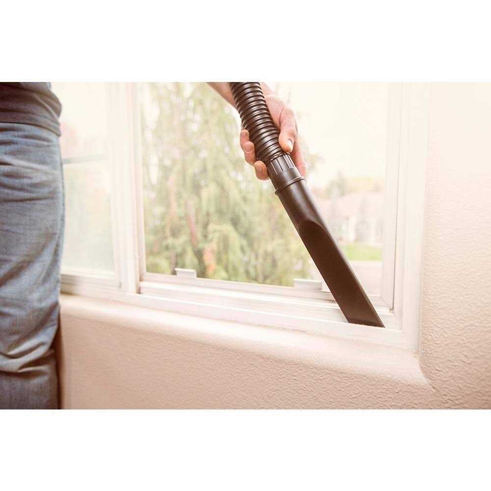 RIDGID 1-7/8 in. Crevice Tool Accessory for Wet/Dry Shop Vacuums VT1702 - Image 3