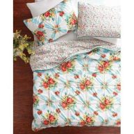 The Pioneer Woman Vintage Floral Quilt