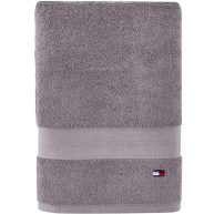 Tommy Hilfiger Modern American Solid Towel