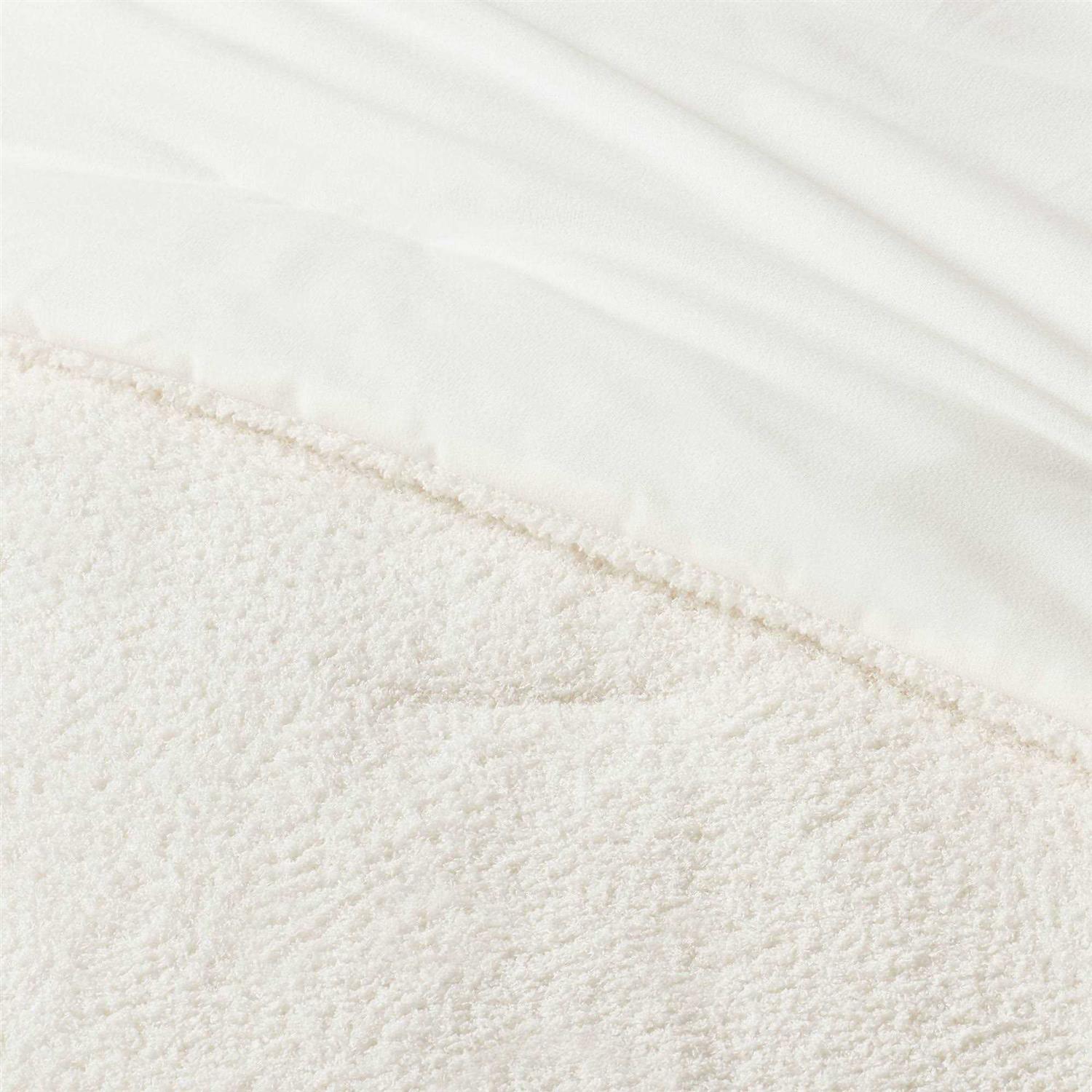 Threshold Cozy Chenille Comforter & Sham Set - Image 2