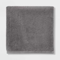 Room Essentials Everyday Bath Towel