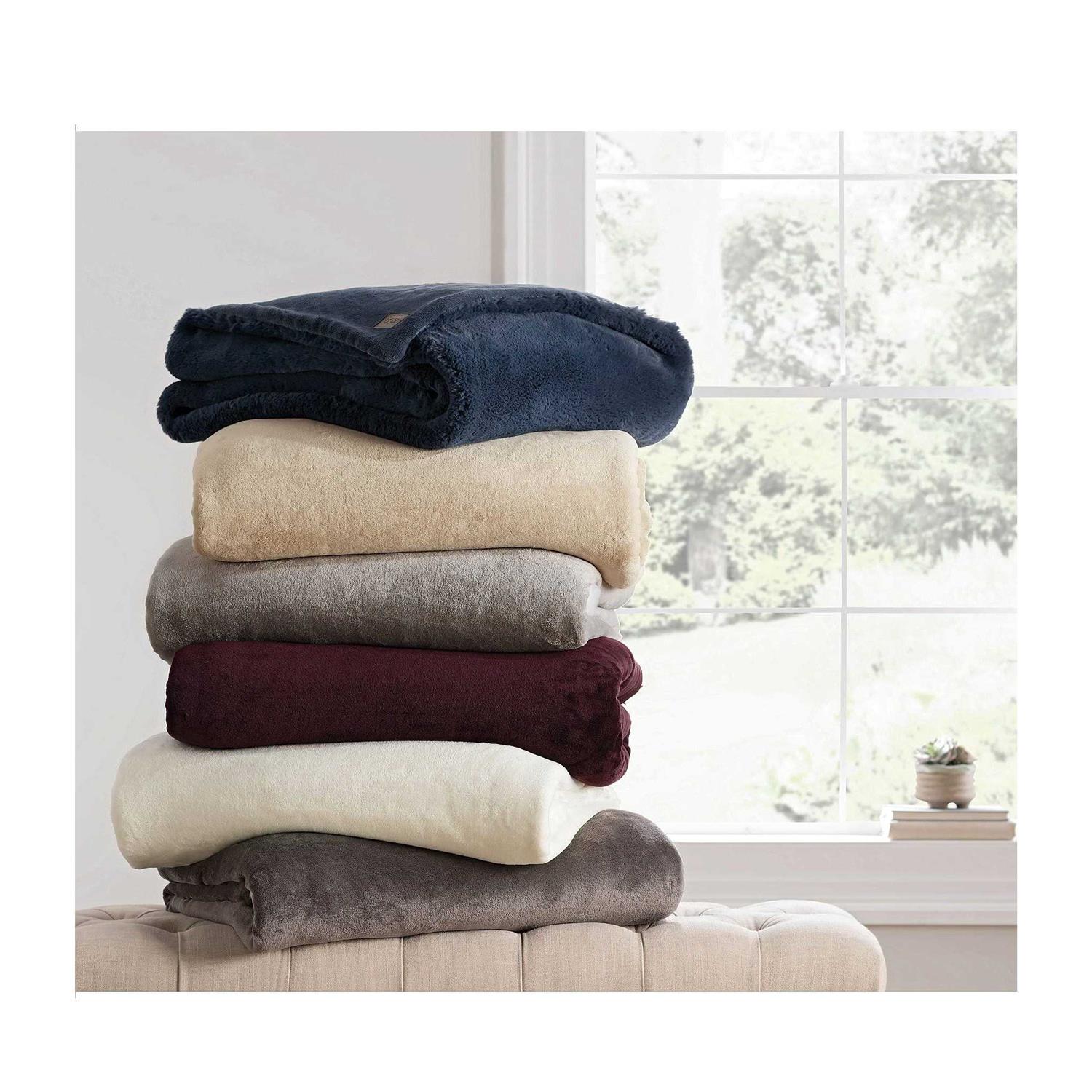 UGG Euphoria Throw Blanket - Image 5