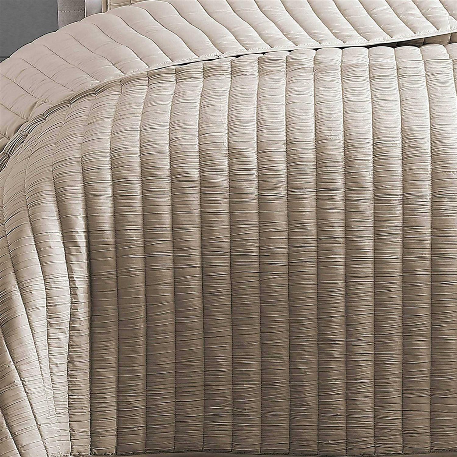 Riverbrook Home Moonstone 3 Piece Quilt Set - Image 5