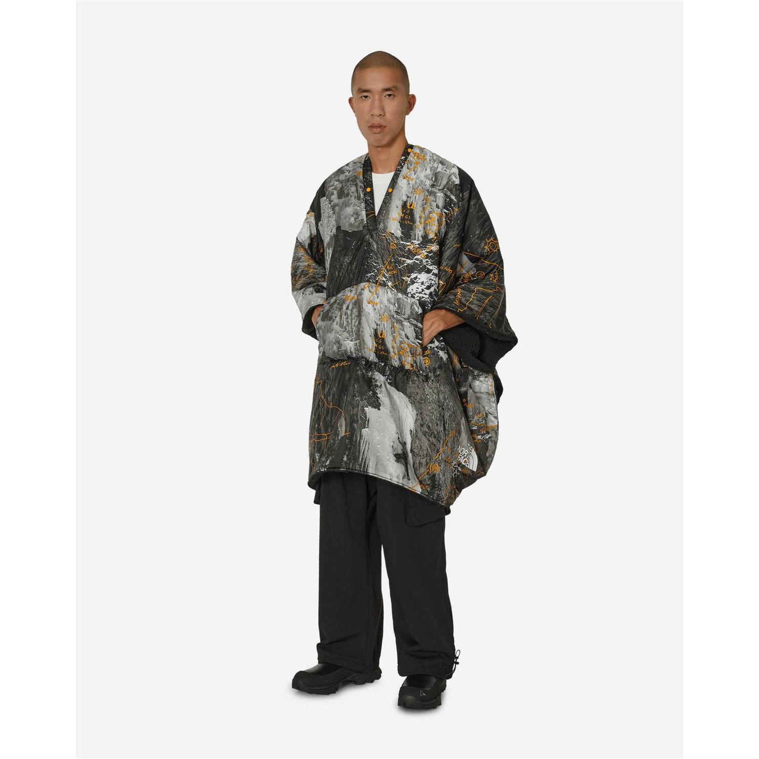 The North Face Wawona Fuzzy Blanket - Image 2