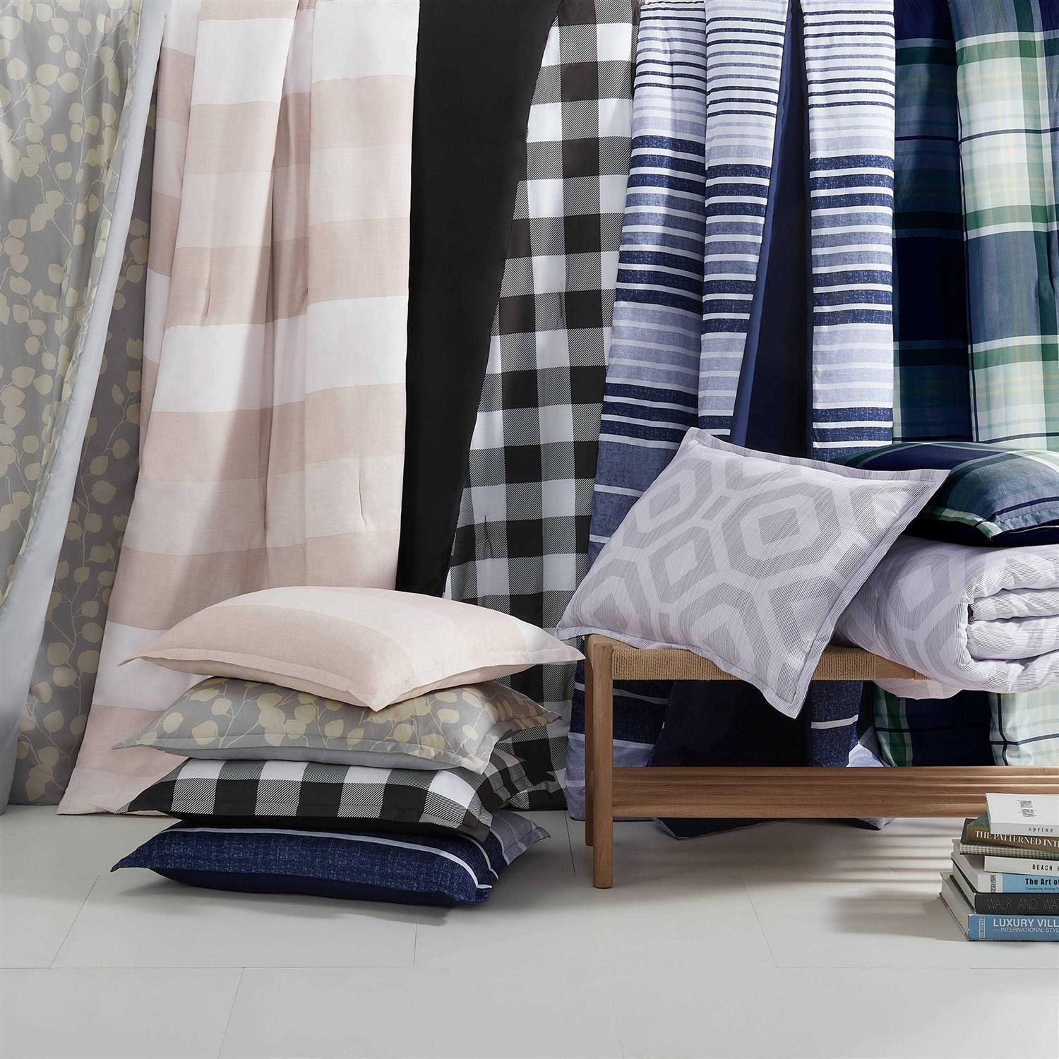 Serta Simply Clean Plaid Set - Image 5