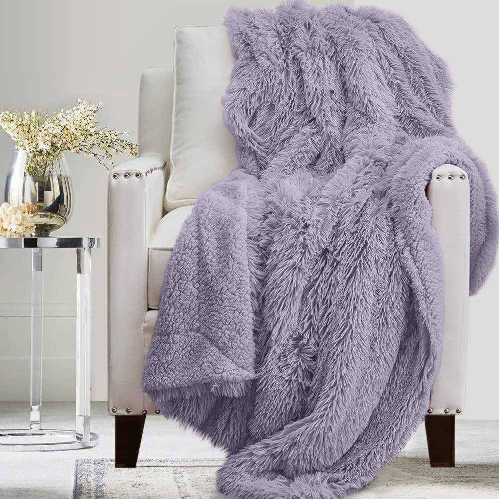 The Connecticut Home Company Throw Blanket, Soft Plush Reversible and Sherpa