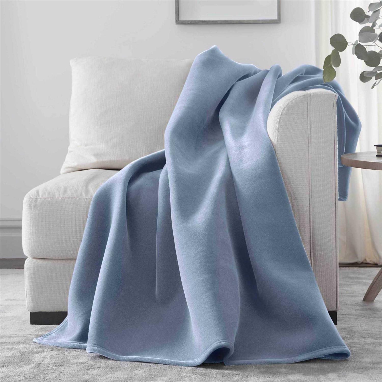 Vellux Original Blanket - Image 2