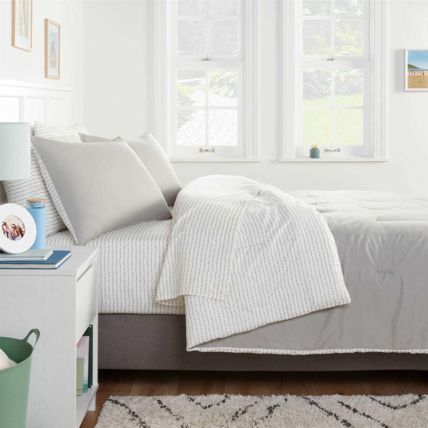 Room Essentials Solid Microfiber Comforter & Sheets Set - Image 4