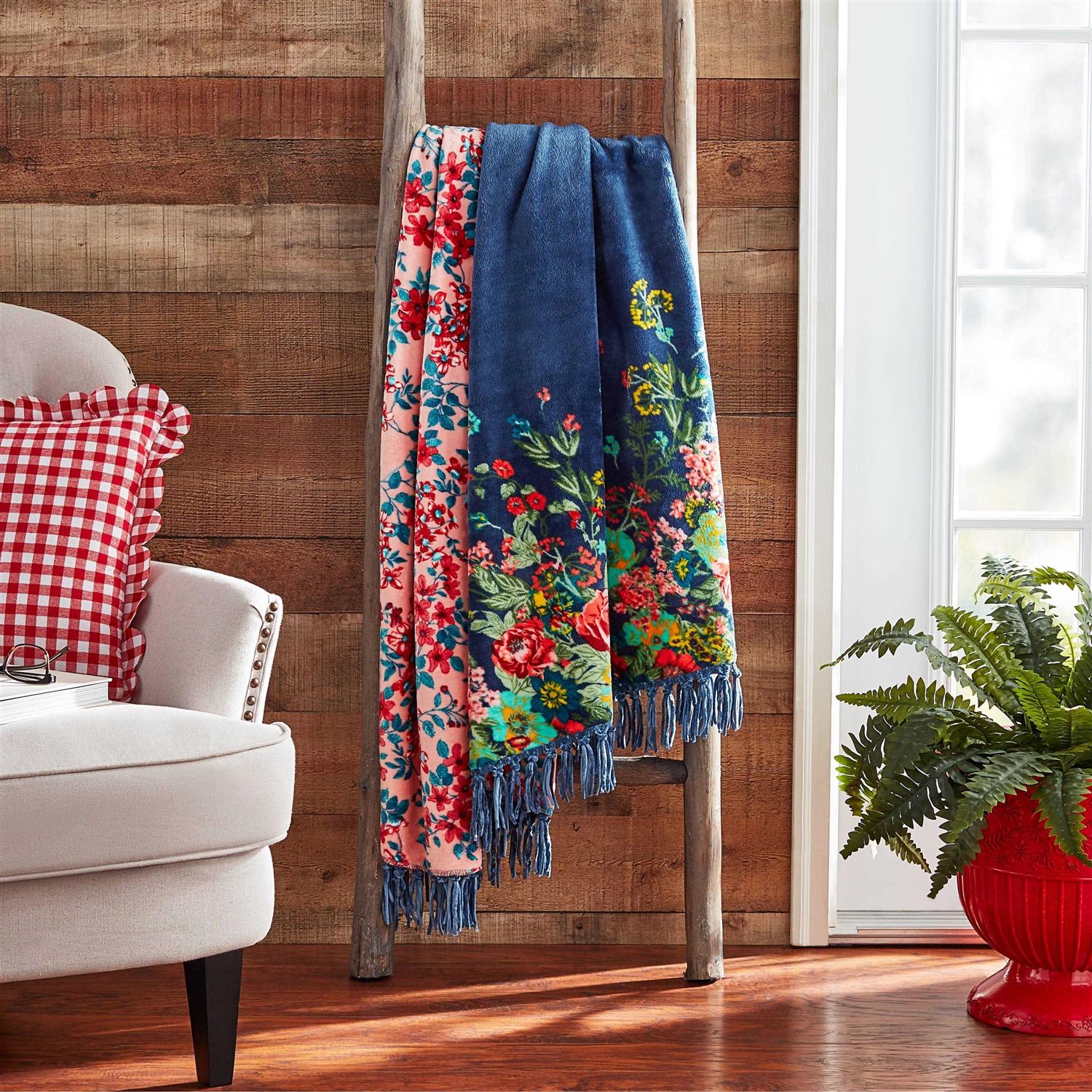 The Pioneer Woman Plush Reversible Throw - Image 4