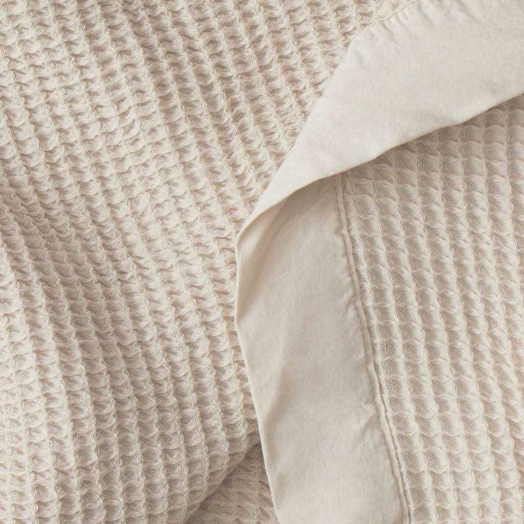 Waffle Blanket in Ivory (Size: Oversized Throw) – Cozy Earth - Image 3
