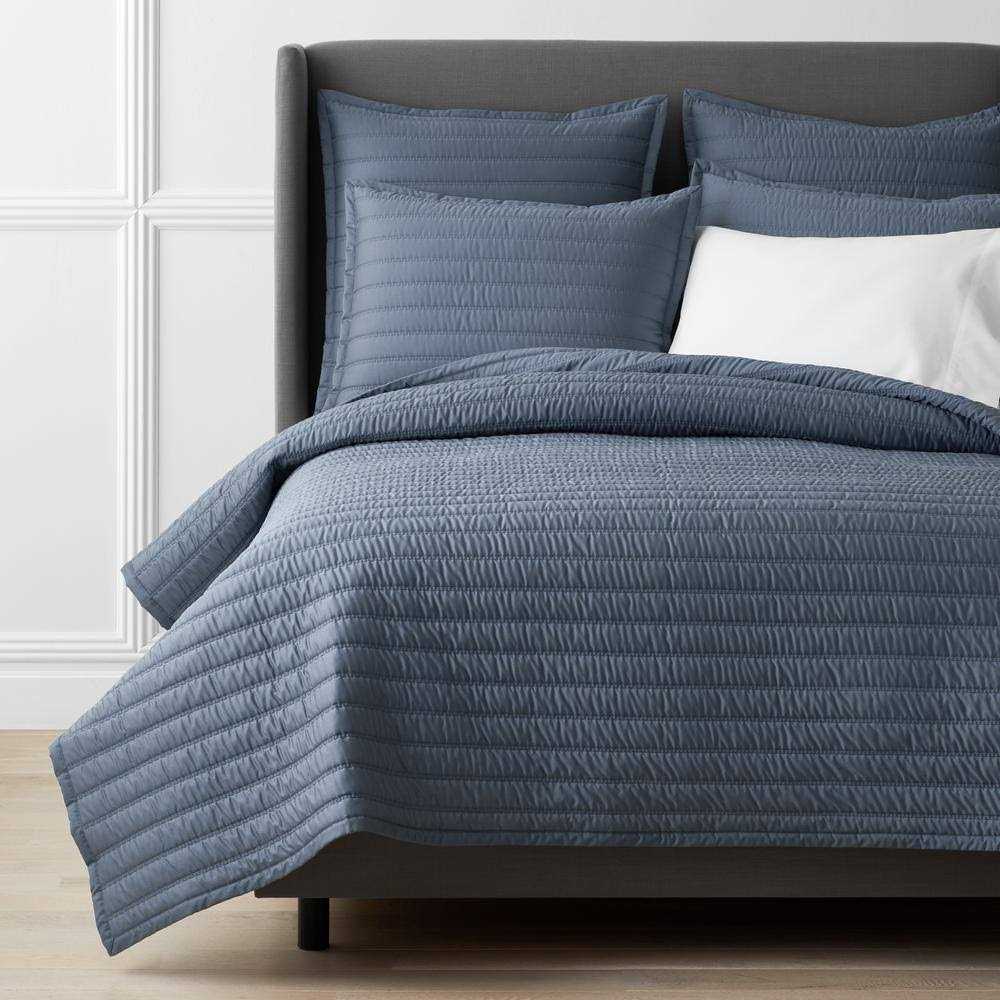 The Company Store Legends Hotel Wrinkle-Free